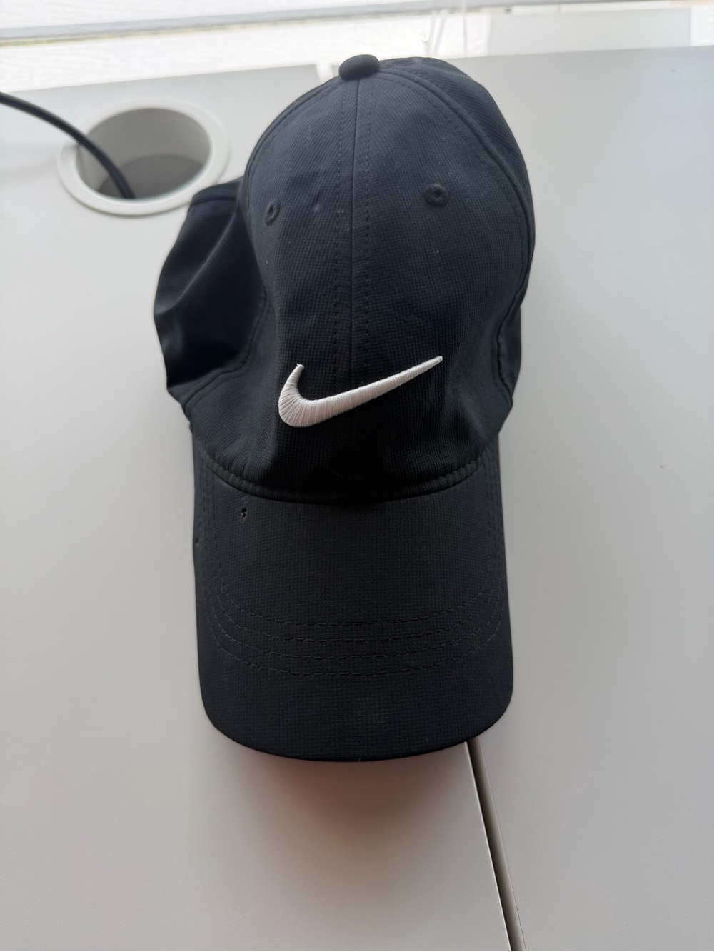 Nike Men’s Black Golf Cap